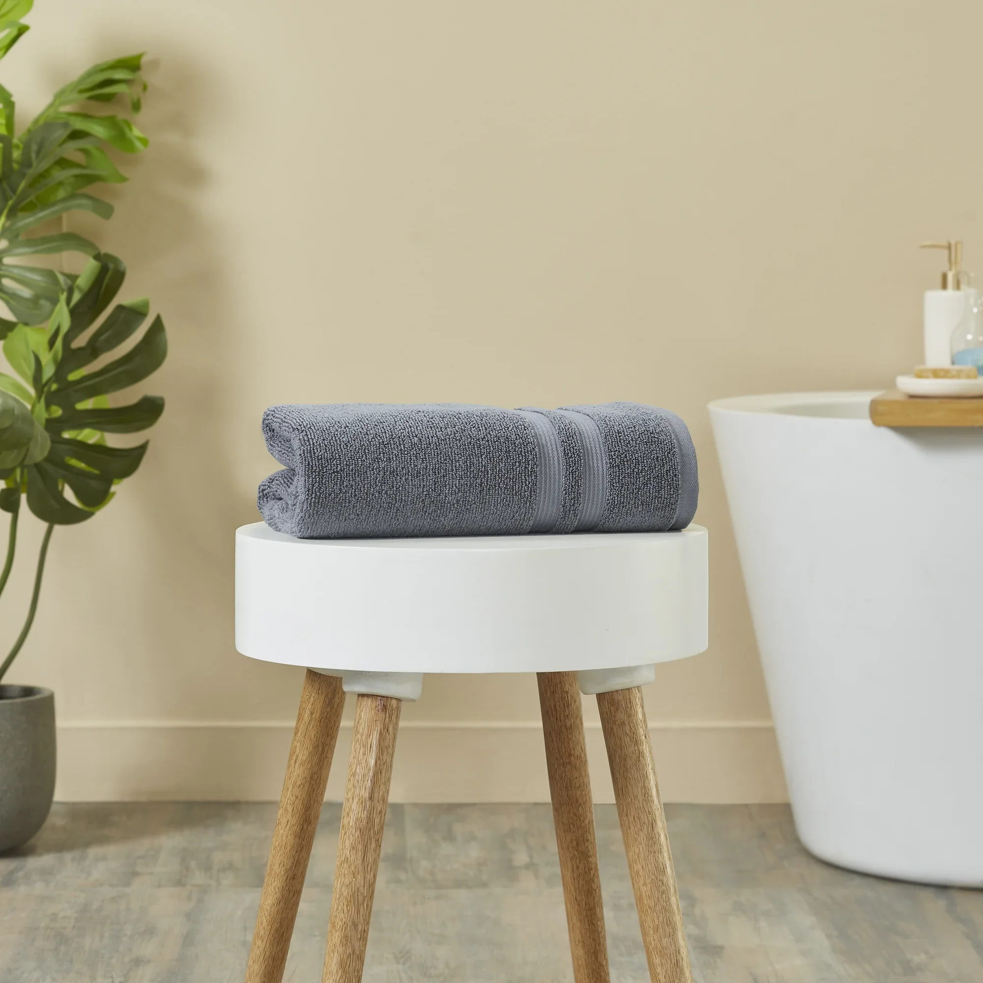 2 PZA Toalla de Baño Sólida 30" x 54" GRIS - Imagen 2